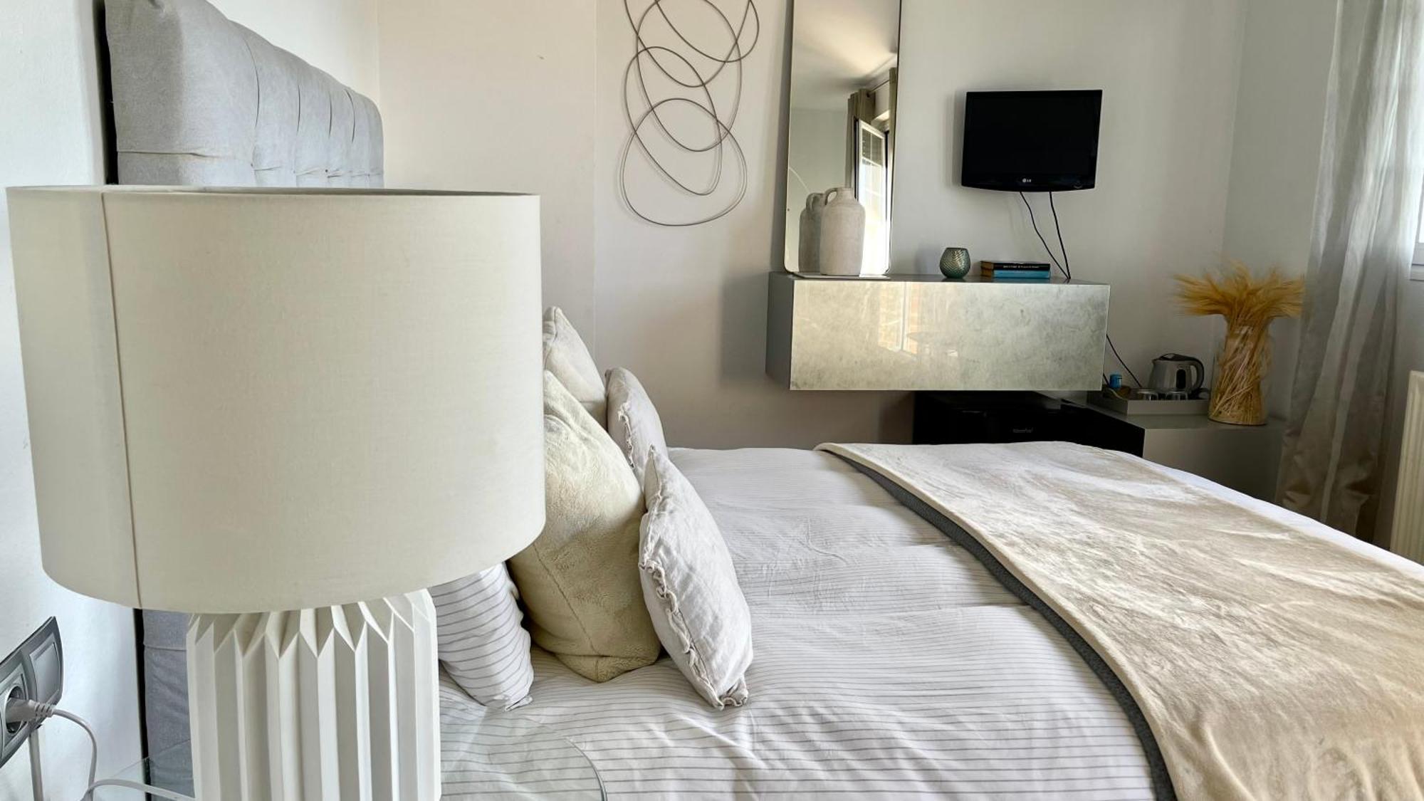 Estilosa Casa Golf Suites Gorráiz Eksteriør billede